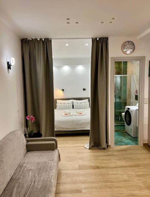 Smart Modern Apartment B Atene Esterno foto